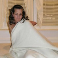 Pic #1Sarah's Back With a New Temporary Look!