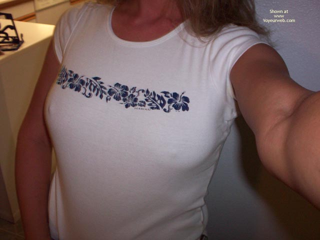 Pic #1Sexy Wife's 1st Contribution