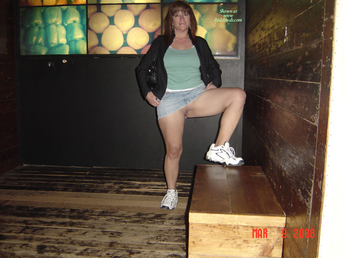 Pic #1Out And About With Milf48