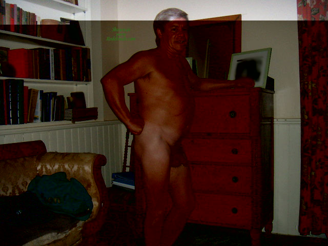 Pic #1Looking