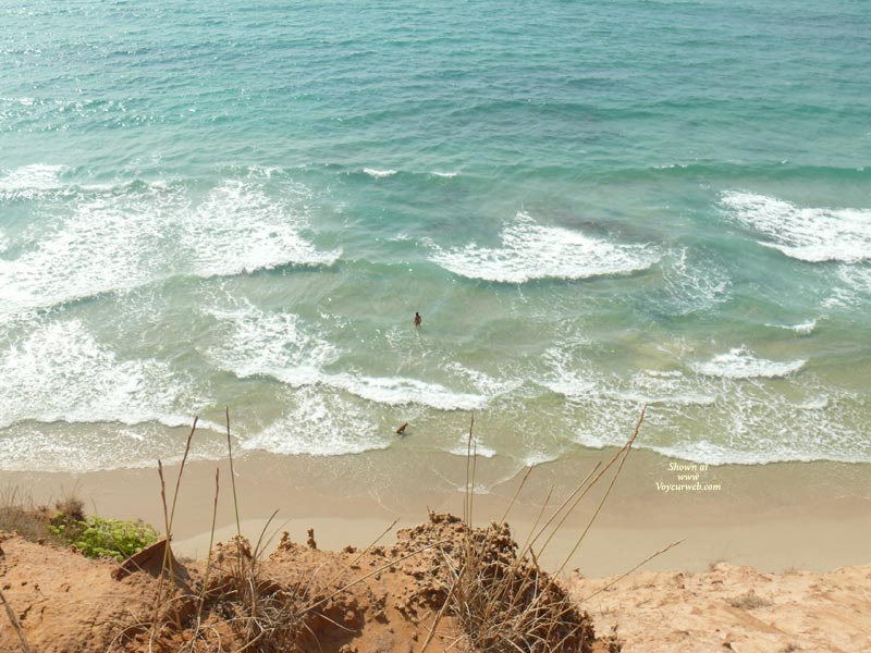 Pic #1Real Voyeur With Long Zoom