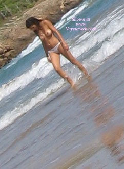 Pic #1Topless On Spanish Beach 2
