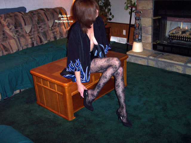 Pic #1 Nina Pretty In Nylons