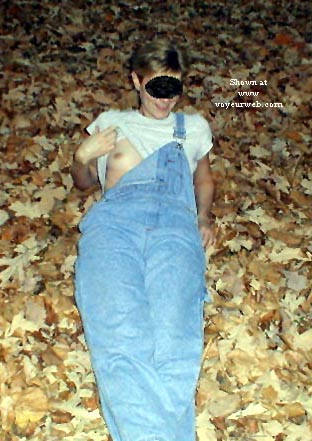 Pic #1Romp In The Leaves