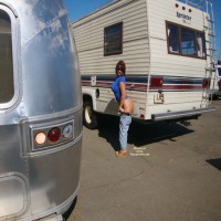 Pic #1 Gettin&#39; Naked At The Car Lot