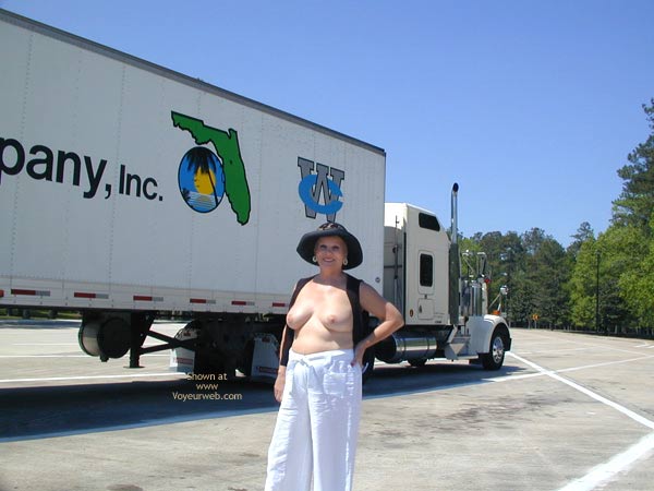 Pic #1Redhotgrani Trucker Friends