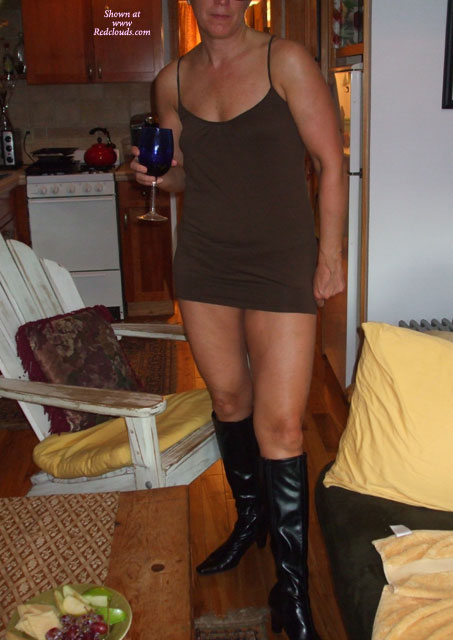 Pic #1Eva In Boots