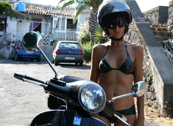 Pic #1Latex Vespa