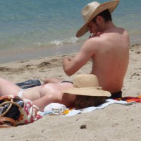 Pic #1 English Boobs At Reunion Island