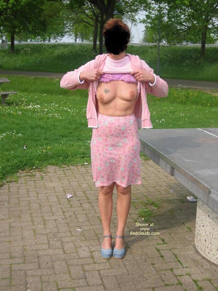 Pic #1Hot Mature 46 Nip