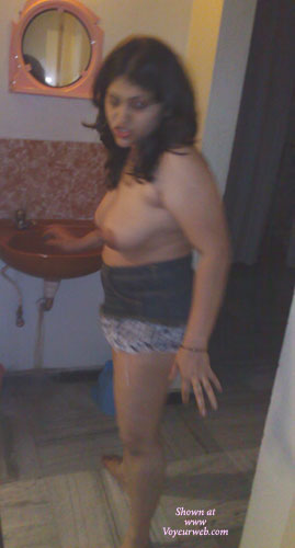 Pic #1 Mahima - Oh! Hi!