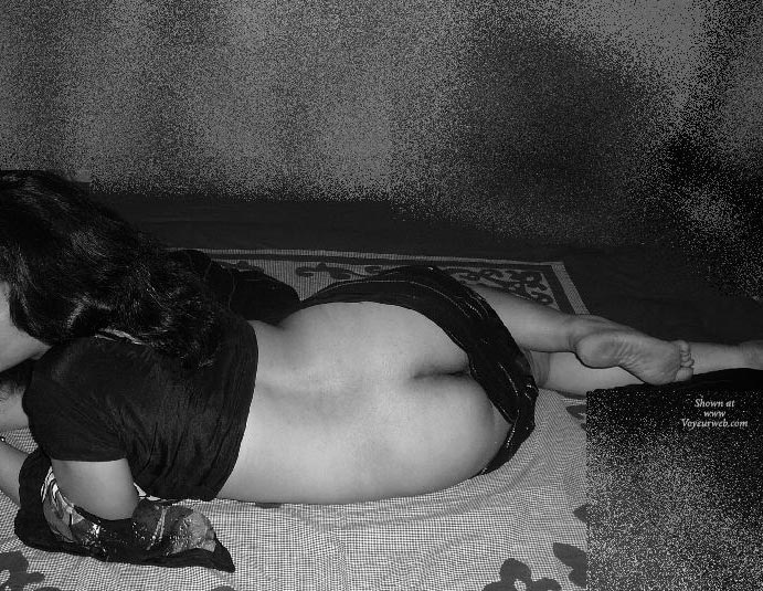 Pic #1 Euro-Bangla In Grayscale