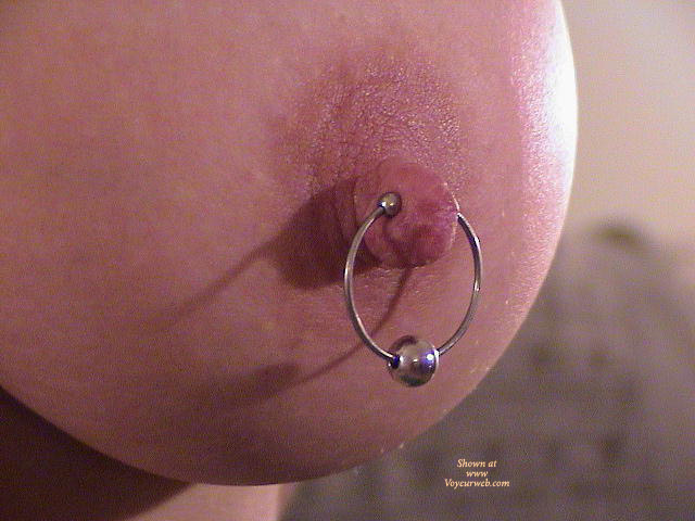 Pic #1Wife's 34dd