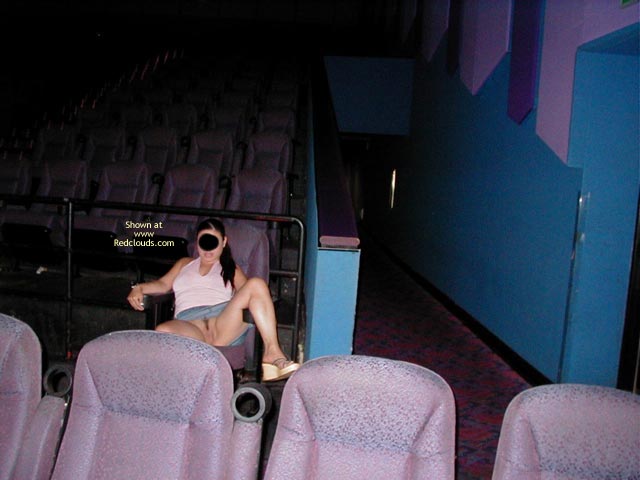 Pic #1Latina Flashing In Public 2