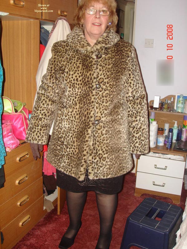 Pic #1 Fir Coat