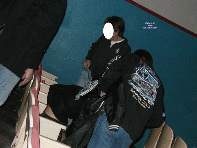 Pic #1 Menage A Trois With Jeanie