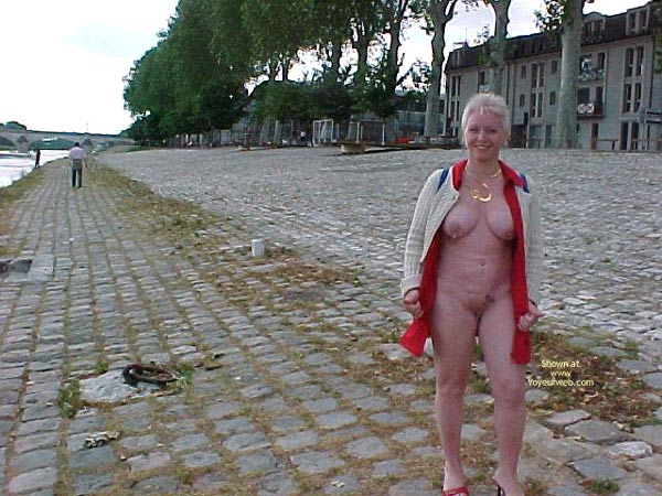 Pic #1 Maal First Sun Of Summer