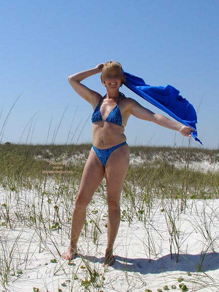 Pic #1Passion Returns To The Beach