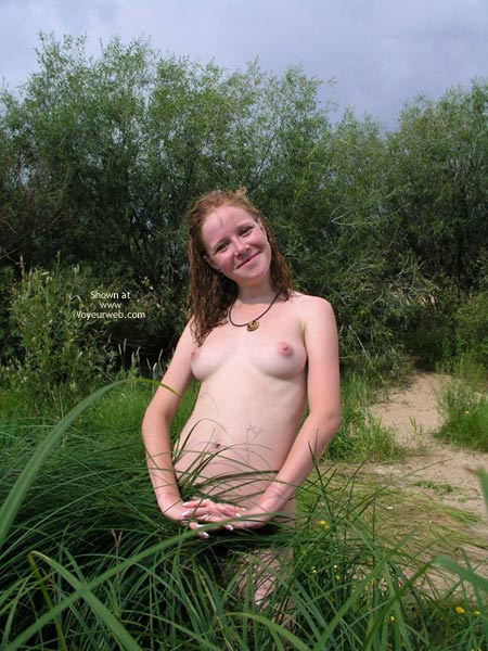Pic #1 19 Yo Redhead