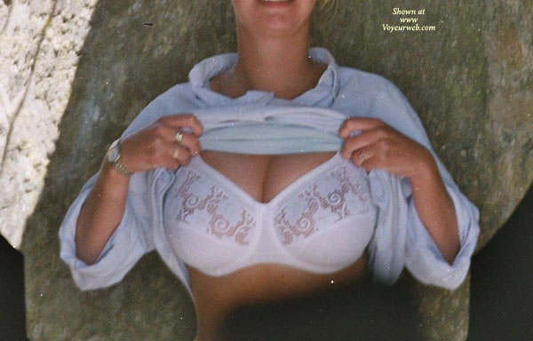 Pic #1 19 yo Dutch Gf, 32 Dd
