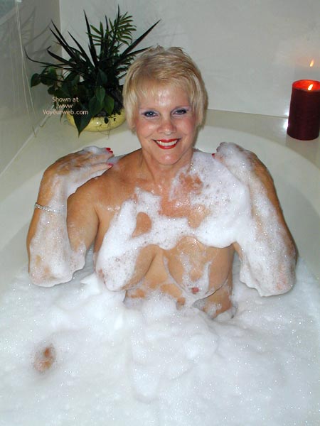 Pic #1Redhotgrani Is Back