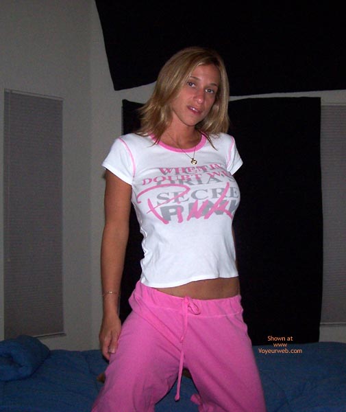 Pic #1 Jenna Posing In Bed