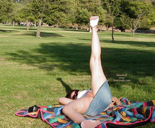 Pic #1Latina Flasher Returns 2