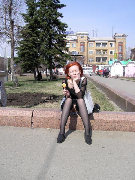 Pic #1Siberienne Sans Culotte Place Du Theatre