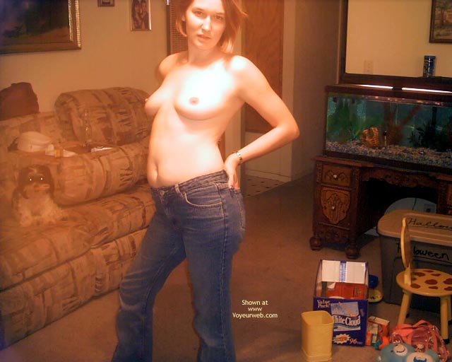 Pic #1Ex Gf Horny On Bed 3