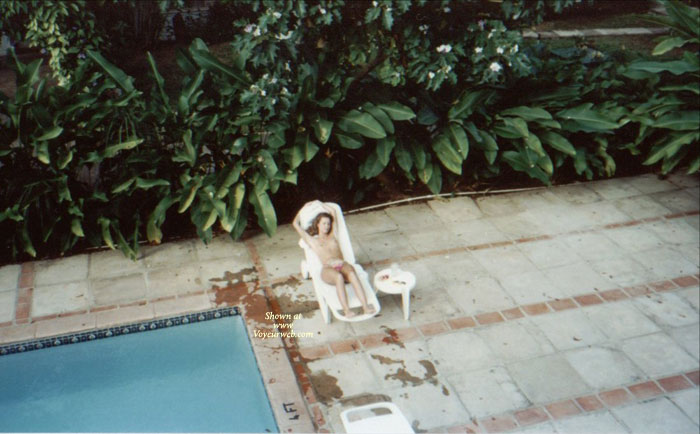 Pic #1Poolside