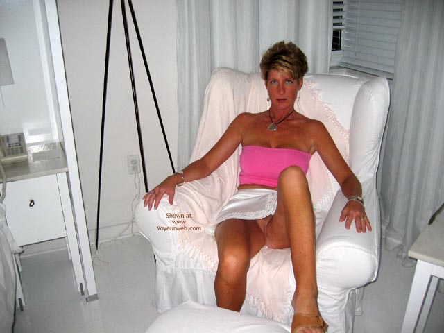 Pic #1New Comer Suzy Q