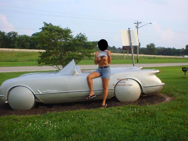 Pic #1Cindylo At The Factory