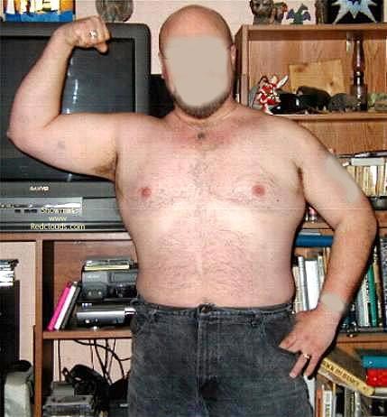 Pic #1M*  Hung Like A Mouse... Lol