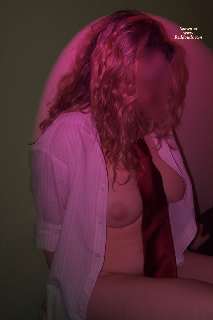 Pic #1Secreterin