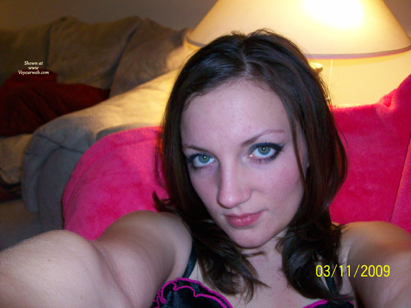 Pic #1 Pose Mature