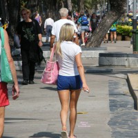 Pic #1 Hot Pants